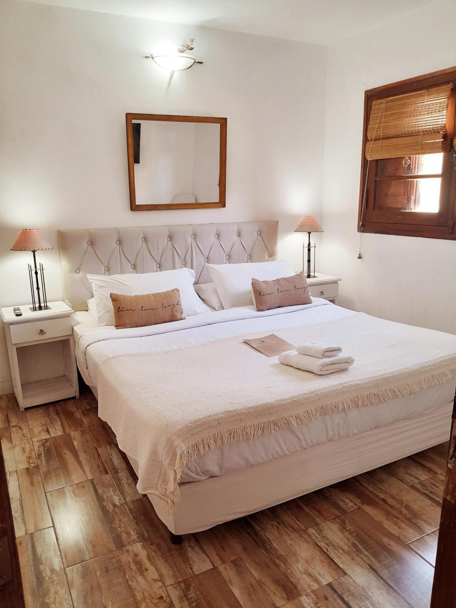 Rincon De Paz Apart & Loft Suite Boutique - Adults Only Villa Carlos Paz Exterior photo